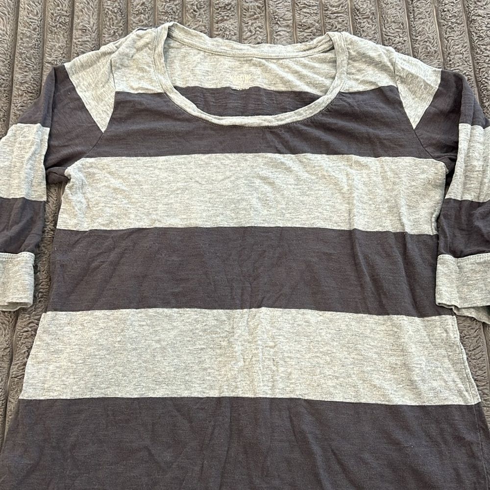 Women’s Tunic  - Picture 3 of 5
